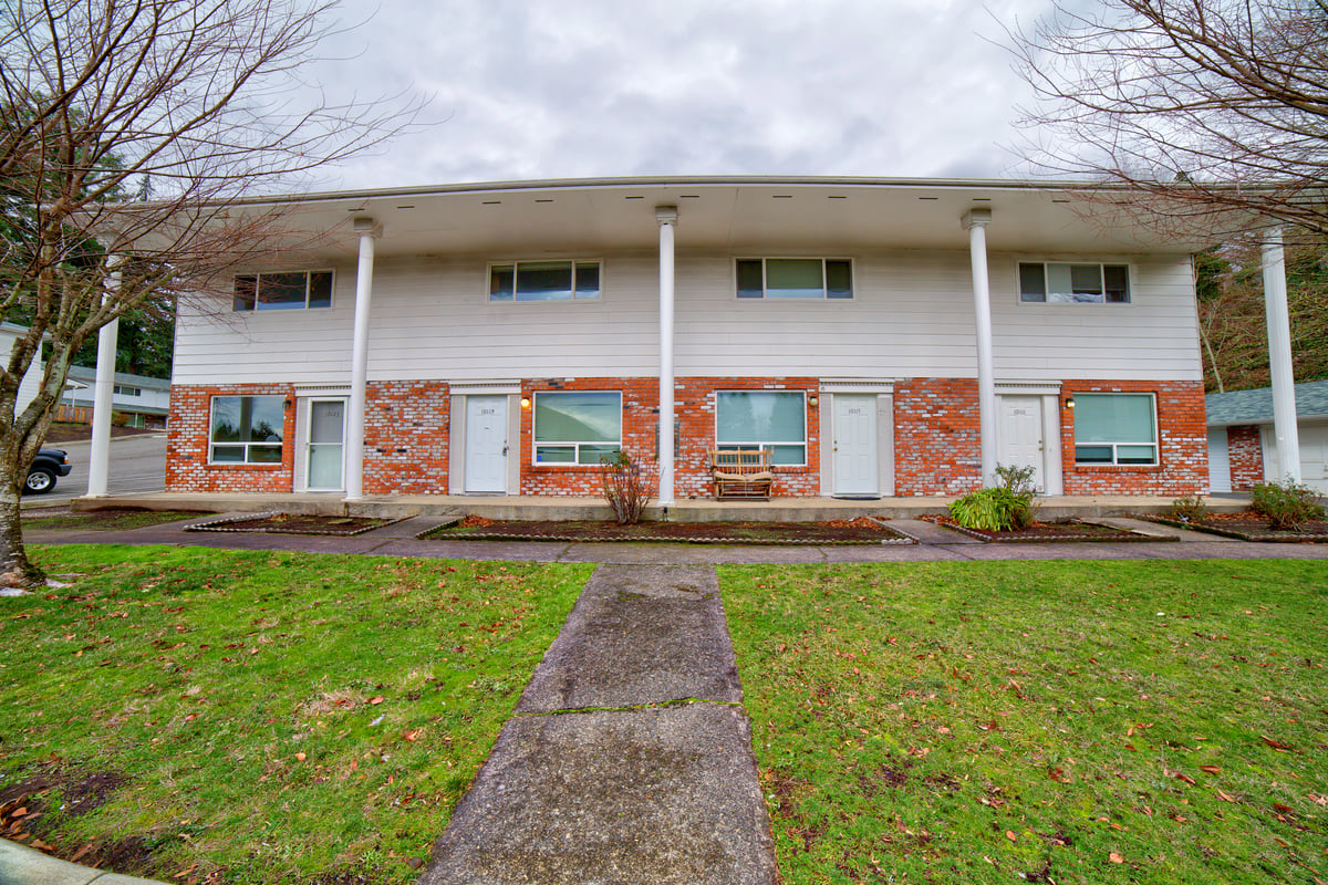 Briarwood Terrace Exterior