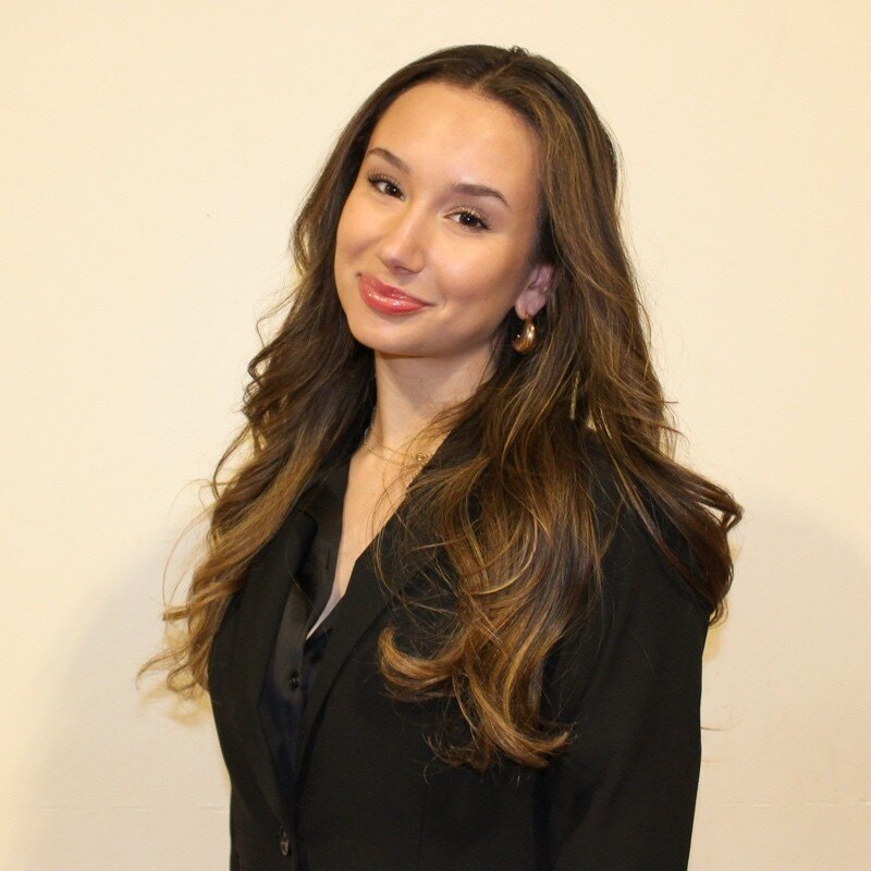 Emma Drucker Headshot